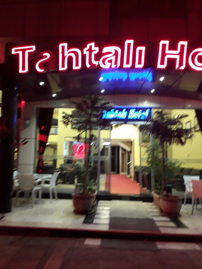 Tahtali Hotel 梅尔辛 外观 照片
