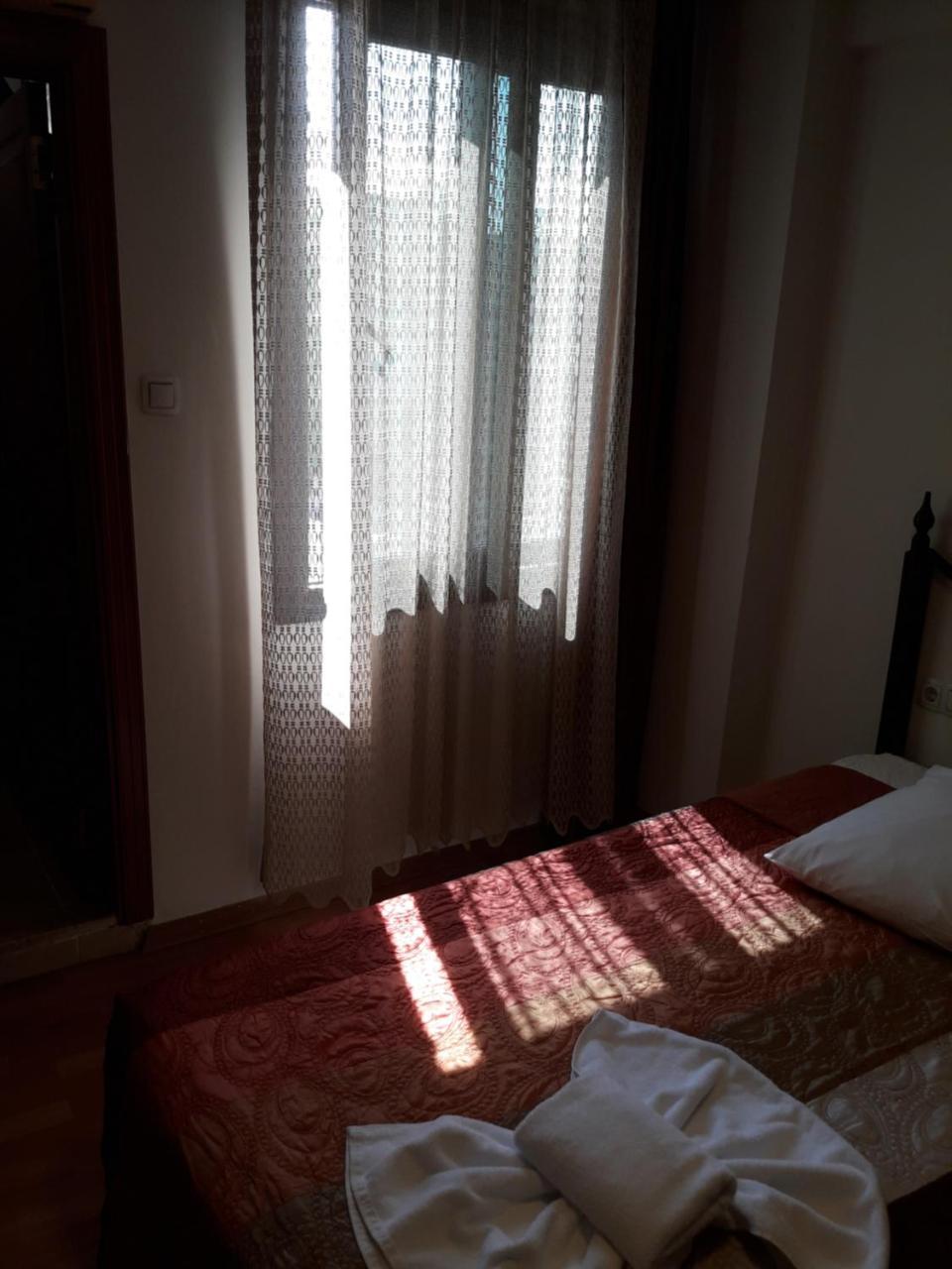 Tahtali Hotel 梅尔辛 外观 照片