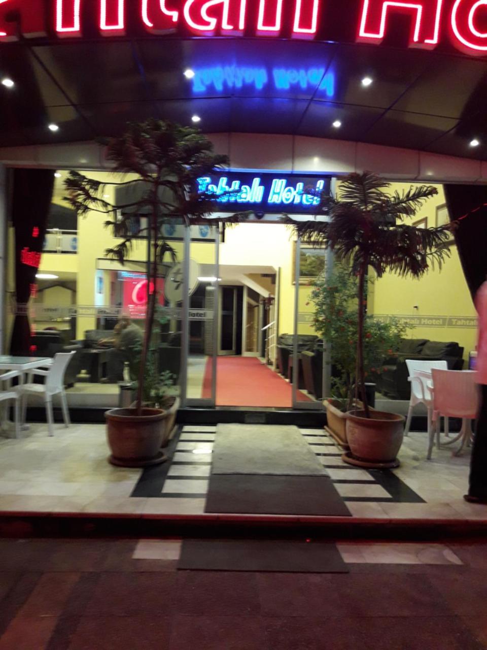 Tahtali Hotel 梅尔辛 外观 照片